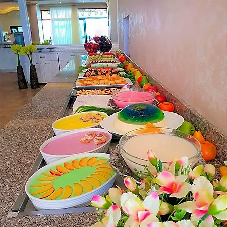 Hotel Grenada 4*