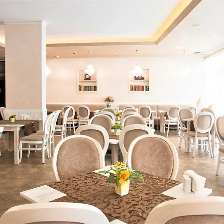 Szálloda Grenada Napospart