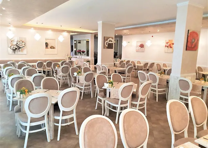 Готель Grenada